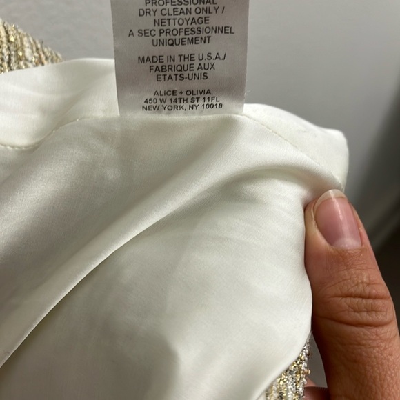 Alice + Olivia Cream Blazer - Picture 9 of 11